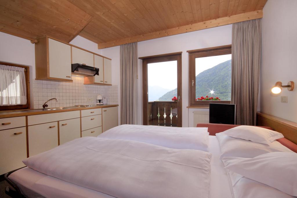 Apartments Gasserhof Lagundo Quarto foto